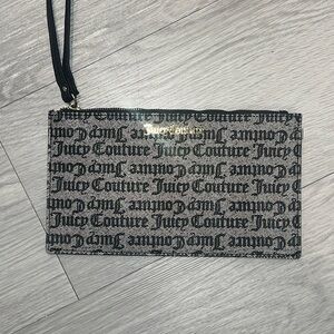 New Juicy Couture Wristlet Wallet/ clutch + Juicy Key ring.